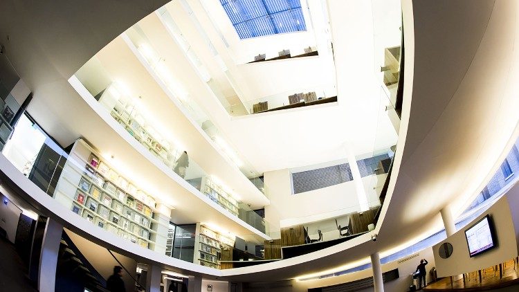 Pontificia Universidade Lateranense