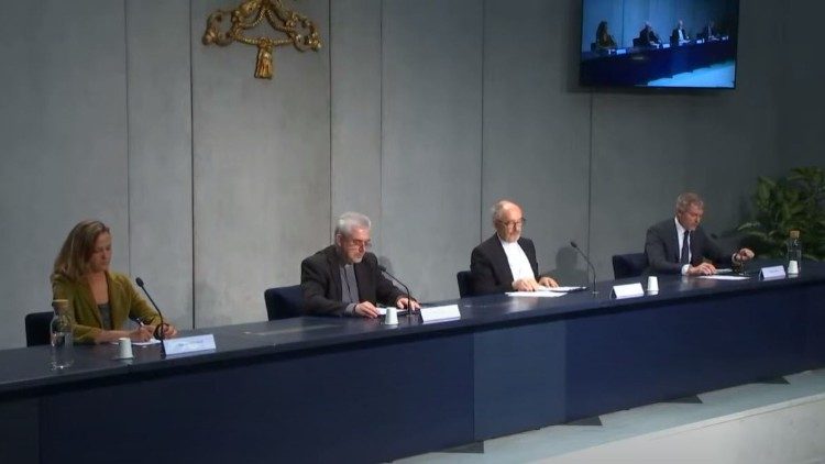 Conferenza stampa sul Messaggio per la Giornata del migrante  