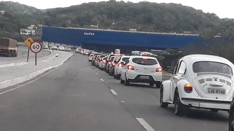 Procissão Mariana Motorizada em tempo de pandemia