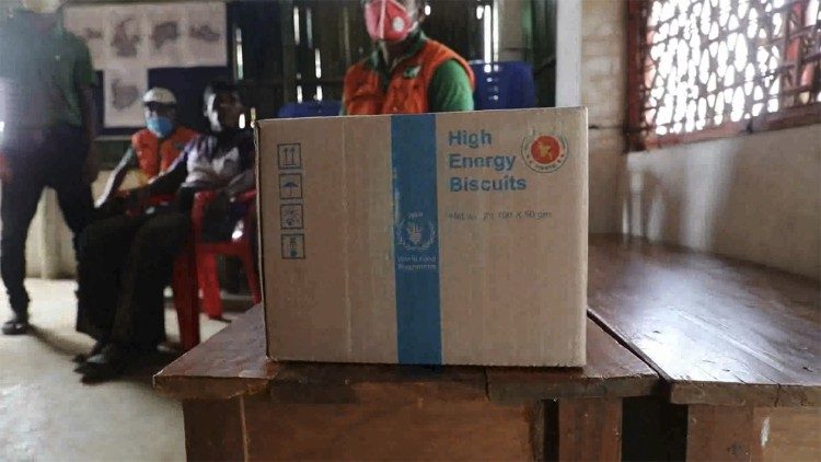 2020.05.27-Bangladesh-ciclone-2020-Covid-19-profughi-Programma-alimentare-mondiale-17.jpg
