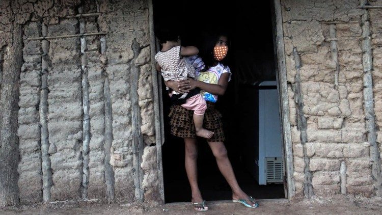 Einsatz für Indigene, zum Beispiel wie hier in Brasilien, ist ein Einsatzbereich der kirchlichen Hilfsarbeit 