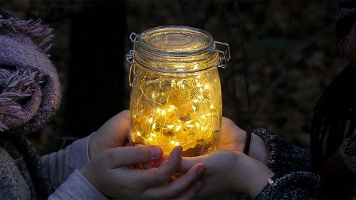 Італійські діти запалять свічку на знак солідарності з дітьми в Україні