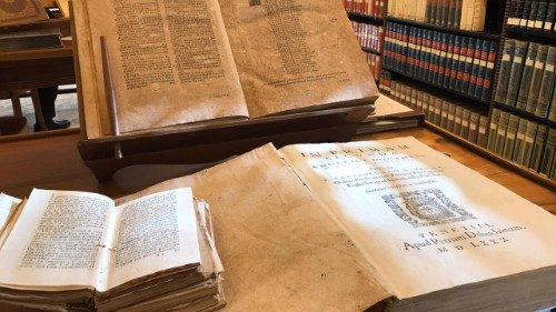 Filósofos do século XVII levam pesquisador brasileiro ao coração da Biblioteca do Vaticano