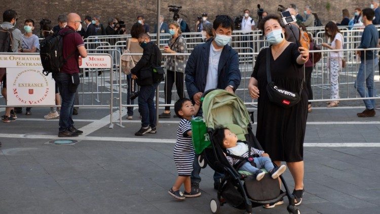 Reabertura dos Museus Vaticanos