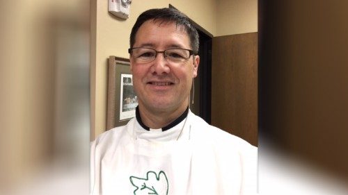 Commozione e speranza alla cerimonia funebre per George Floyd