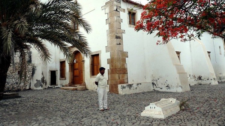 Cabo Verde - Cidade Velha - Igreja Nossa Senhora do Rosário, uma das mais antigas da África