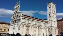 2020.06.27-Cattedrale-di-San-Martino-Lucca.jpg