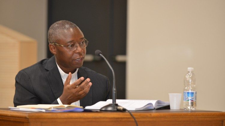 Père Rigobert Kyungu, supérieur des jésuites d’Afrique centrale