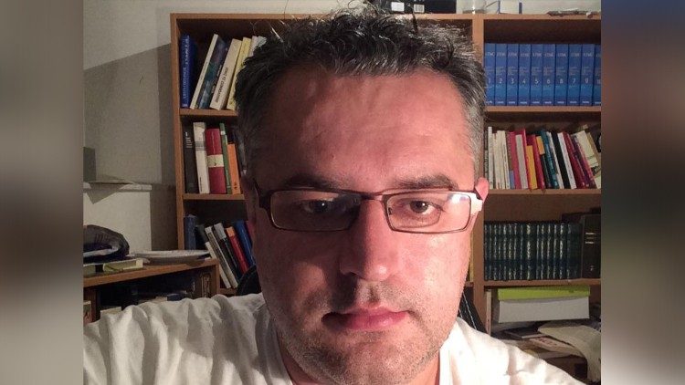 Franciscan Father Franjo Ninić