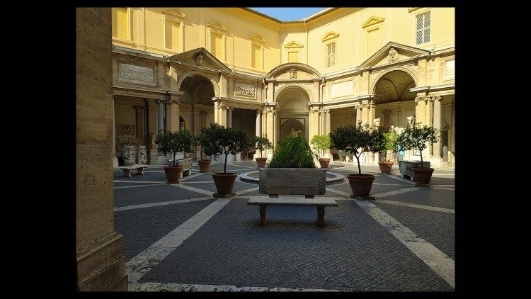 Il Cortile Ottagono