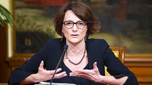 La ministra Bonetti, dal Recovery Fund risorse anche per le famiglie