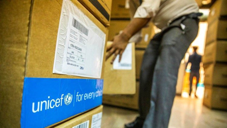 Aiuti dell'Unicef in India. Foto UNICEF/Vishwanathan