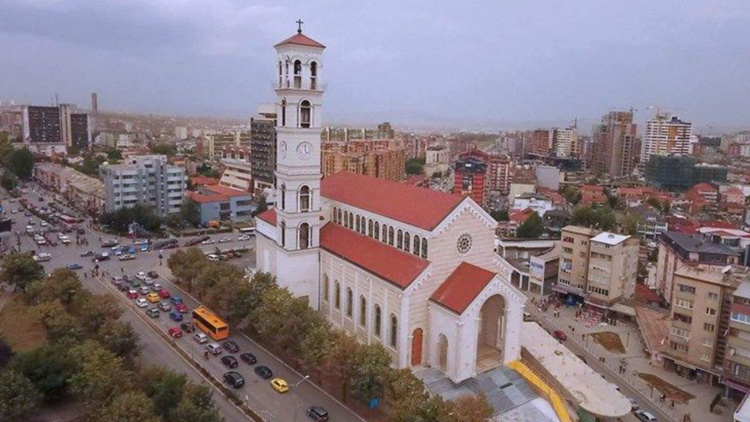 Santuário de Madre Teresa em Pristina, Kosovo