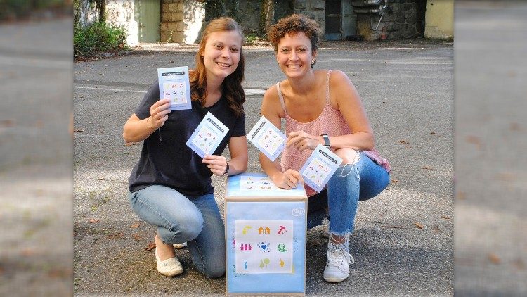 Judith Zeitlhofer (Katholische Jugend OÖ, l.) und Katharina Zeiner (youngCaritas OÖ)