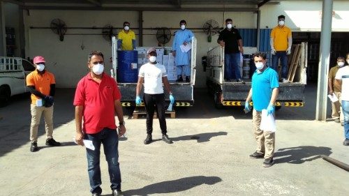 Emirati Arabi: quando il lavoro diventa sviluppo umano