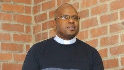 2020.09.24-Fr.-Thabiso-Clement-Ledwaba.jpg