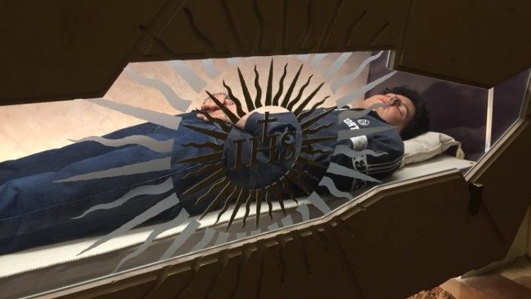 Гробница Карла Акутиса, Ассизи