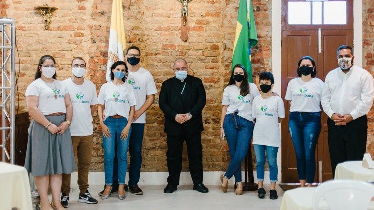 A parceria foi firmada no domingo (4)