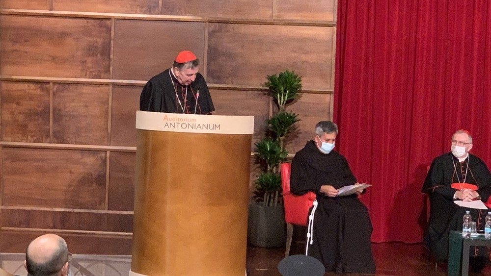 2020.10.21 Secretario de Estado Pietro Parolin dando la Laudatio sobre el patriarca