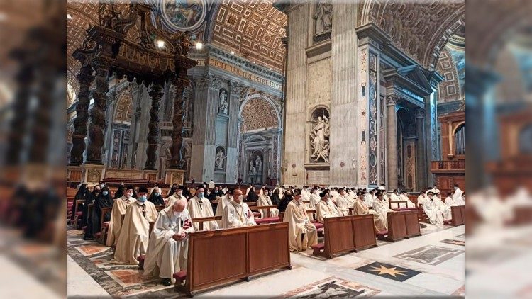 Messa con l'Ordine del Santo Sepolcro in basilica di San Pietro