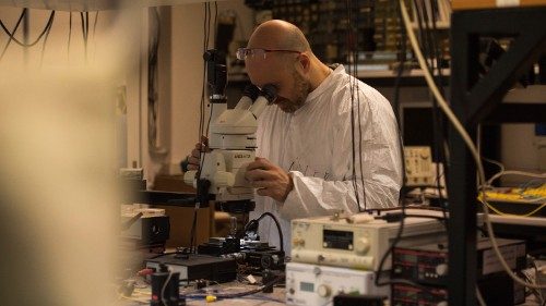 Vatikan: Größte italienische Uni tritt Vatikanaufruf zu AI bei