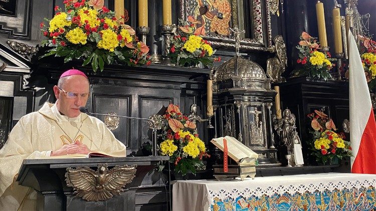 Monsignor Wojciech Polak dell'Ufficio della Conferenza episcopale polacca per la tutela dei minori (nella foto ad Jasna Góra)