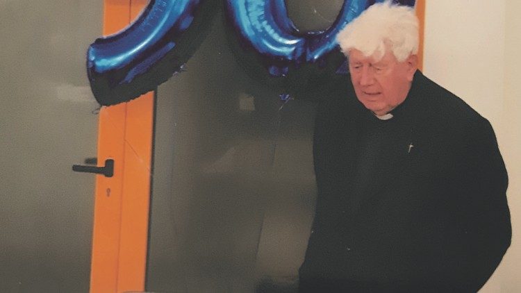 Don Armando Trevisiol festeggiato nel marzo 2019 per i suoi 90 anni