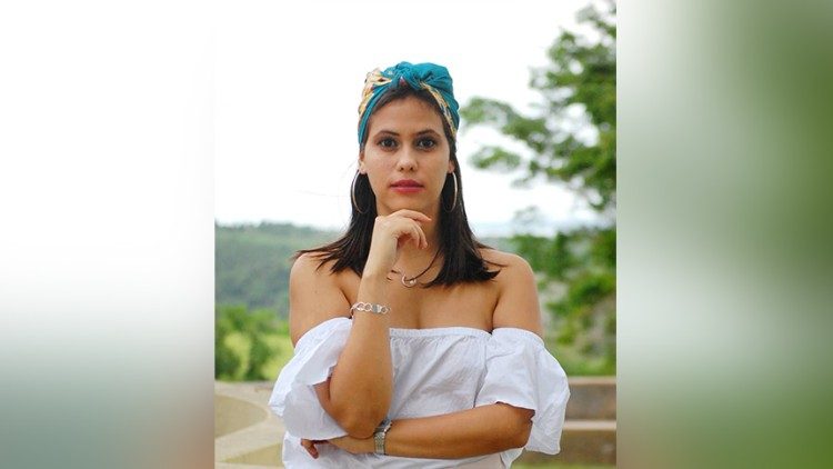 La figura del escritor cubano, Leonardo Padura dirigida por Nayare Menoyo