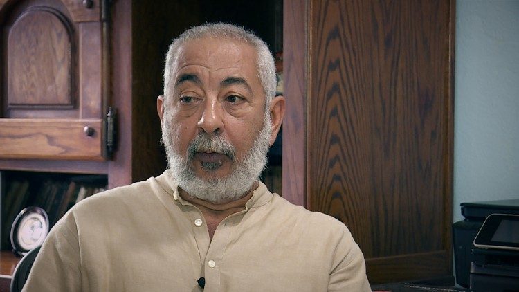 La figura del escritor cubano, Leonardo Padura dirigida por Nayare Menoyo