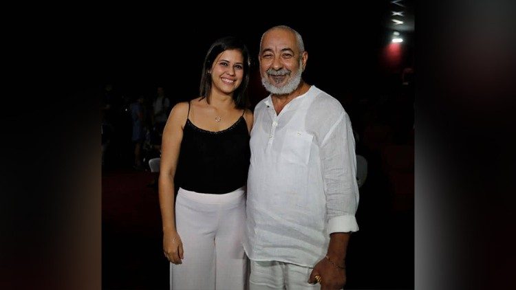 La figura del escritor cubano, Leonardo Padura dirigida por Nayare Menoyo