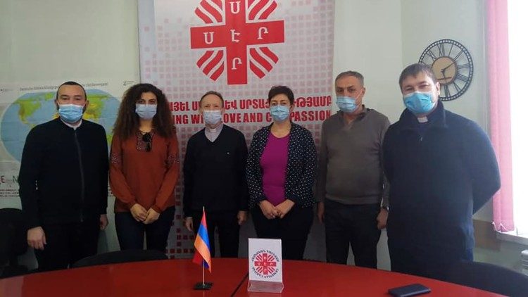 Polacy z wizytą w siedzibie Caritas Armenia
