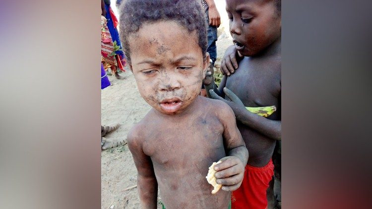 L'association SOS Toliara vient en aide à la population à Madagascar.