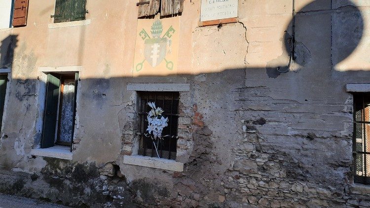 La facciata della casa natale di Benedetto XI