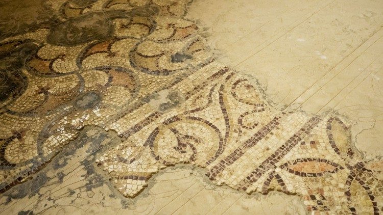 La decorazione all'interno dell'Ipogeo di Santa Maria in Stelle