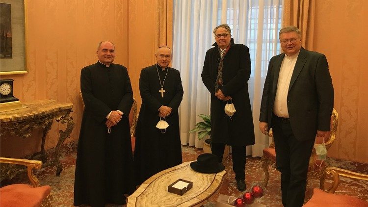 Die Übergabe im Staatssekretariat