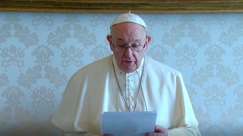 El Papa: estimular una acción educativa que haga crecer la fraternidad universal