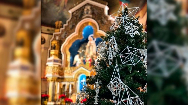 Camera shot inside Annunciation of the Blessed Virgin Mary Parish, Williamsburg (Brooklyn, NY)