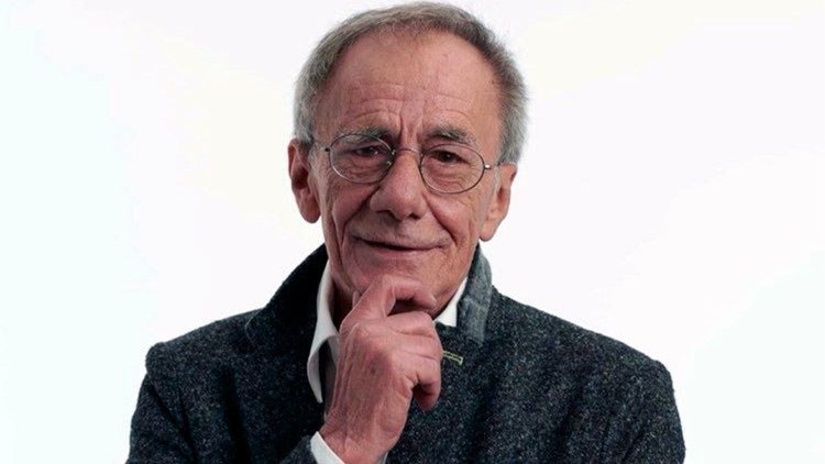 Danh ca Roberto Vecchioni