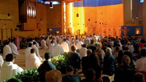 TAIZE-2020-preghiera-2.jpg