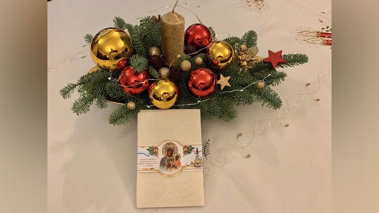 Dzielenie się opłatkiem to więcej niż wierność tradycji