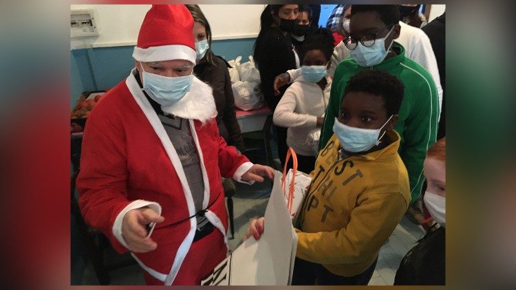 Il nostro dono alle famiglie che non hanno una casa