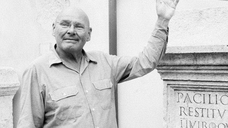 The "Latin Lover":  Father  Reginald Foster (photo: John Piazza)