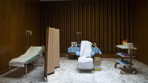 Esmolaria Apostólica: 1200 pobres serão vacinados no Vaticano daqui até a Páscoa