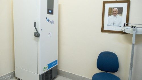 Onomástico del Papa: Llega la segunda dosis de la vacuna para los pobres