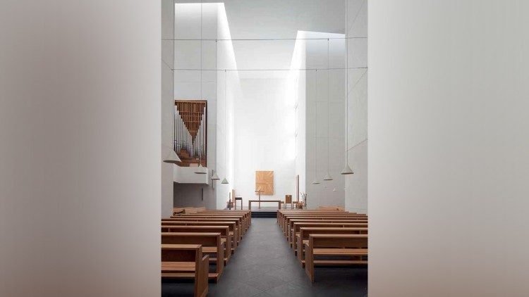 Rafael Moneo, Chiesa del Gesù a San Sebastian, 2007