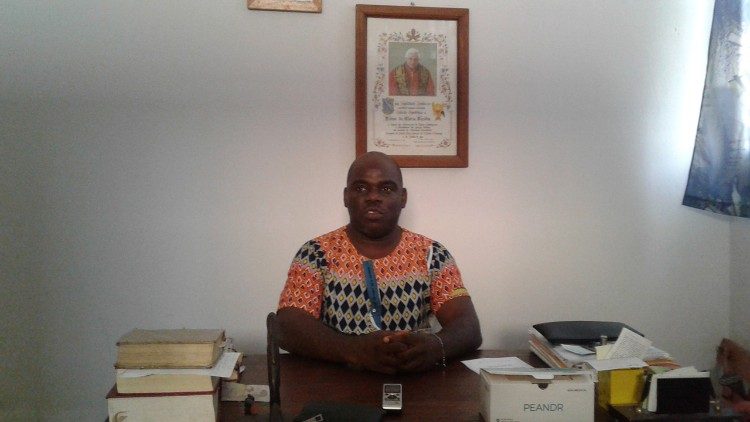 Padre Telmo da Glória Serôdio, Pároco em São Tomé e Príncipe