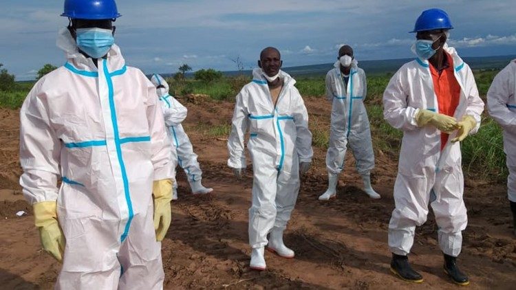 Profissionais da Saúde que lidam com Covid-19 em Angola