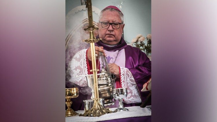 Bispo Diocesano de Campos, Dom Roberto Francisco 