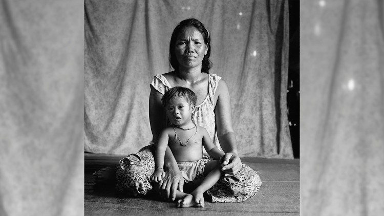 Kampong Cham, Cambogia. Mio figlio crescerà a casa sua, nella sua comunità
