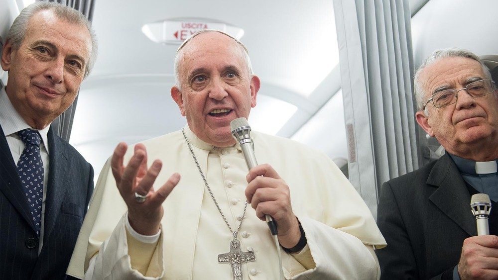 Pope Francis gives press conference on papal flight with former Vatican Radio Director, Federico Lombardi, SJ, and papal journey coordinator, Alberto Gasparri
